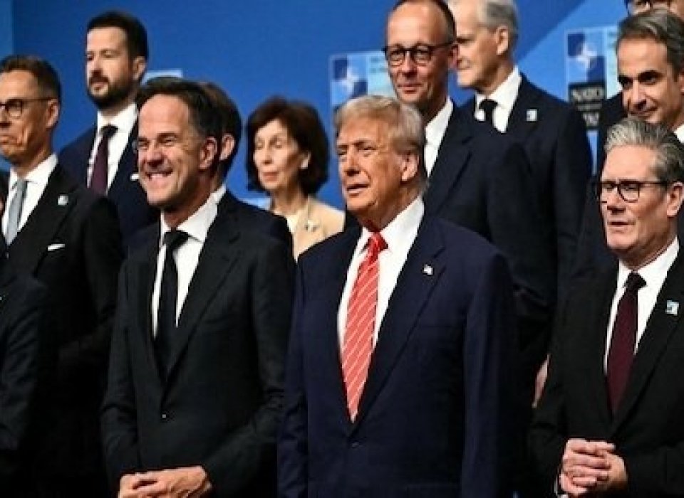Our Wednesday News Analysis | Western leaders play their part in our charade democracies. Can you spot the tell?