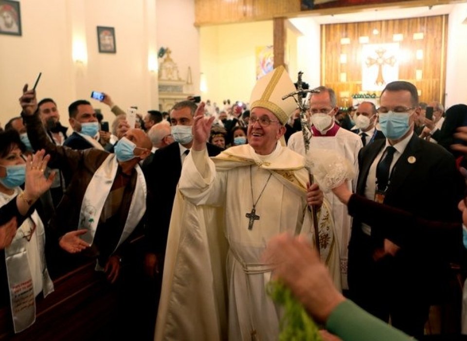 Pope gives Iraqis hope