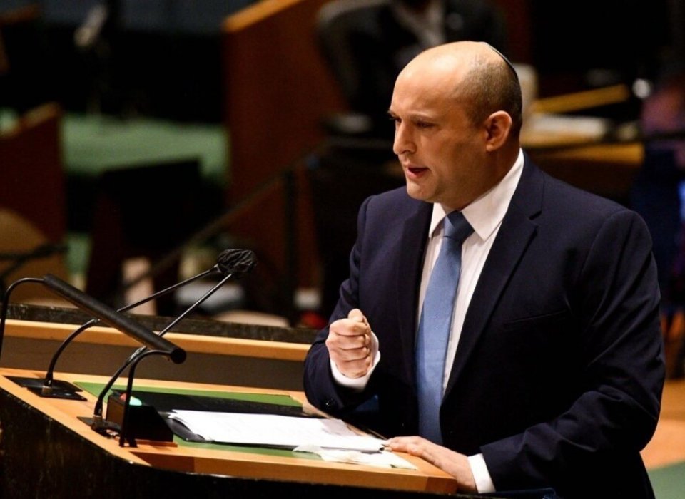 I won’t cut the baby in half, Bennett declares– and the baby is apartheid