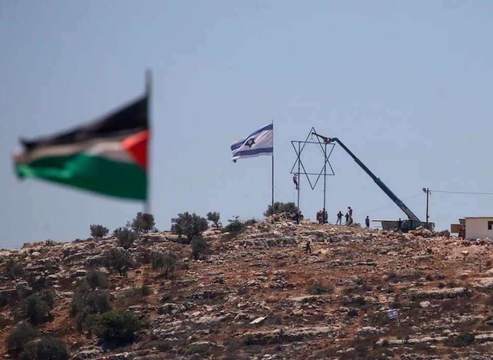 Opinion: Israel must choose: Withdraw from the occupied territories or grant Palestinians under its control full rights
